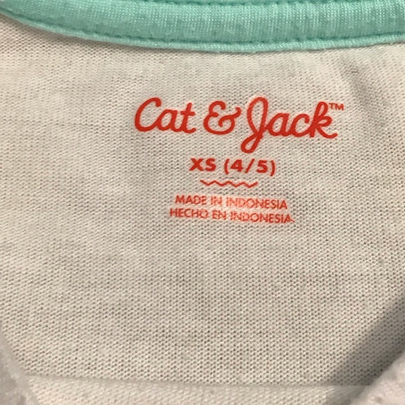 Cat & Jack White LS Graphic Blouse 
4 / 5 XS Extra Small 
Seal with Pink Tassels - Picture 4 of 15